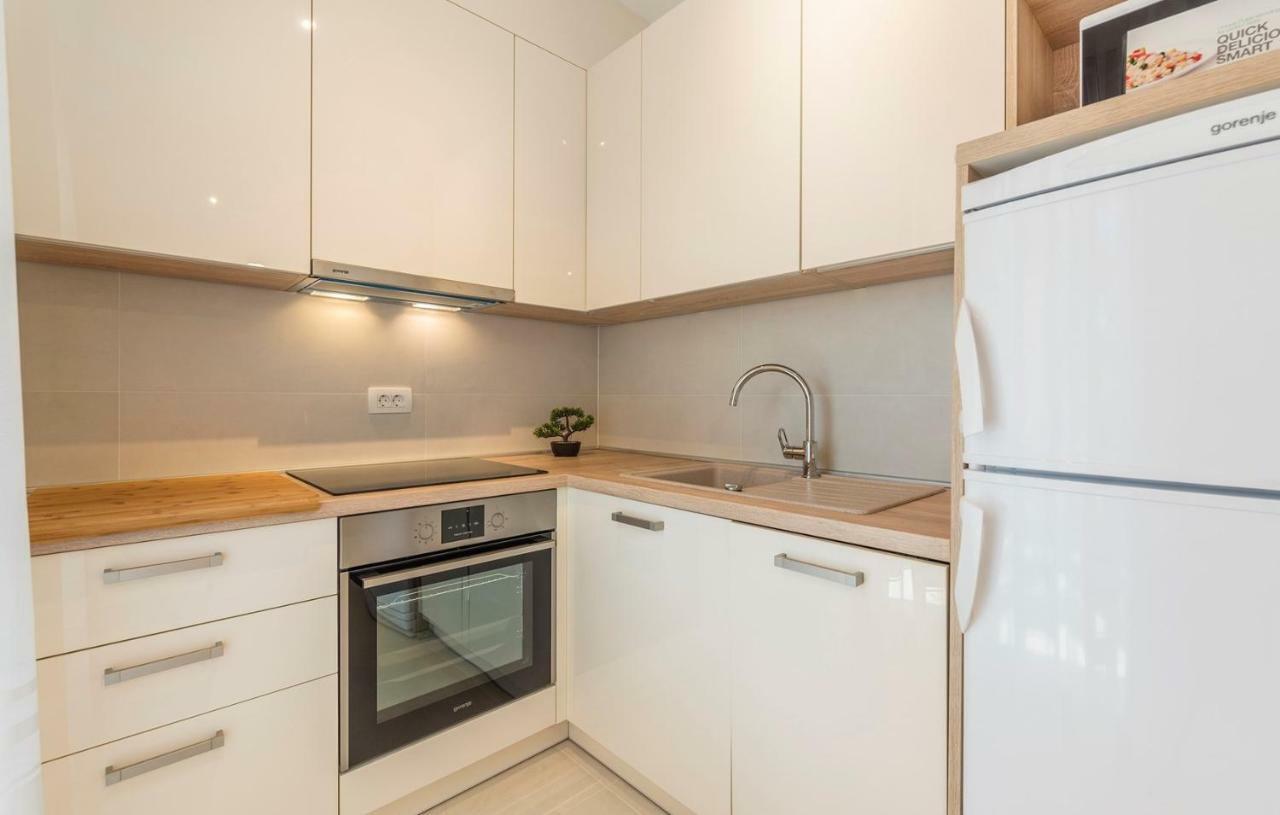 Apartments Hana In Фунтана Экстерьер фото