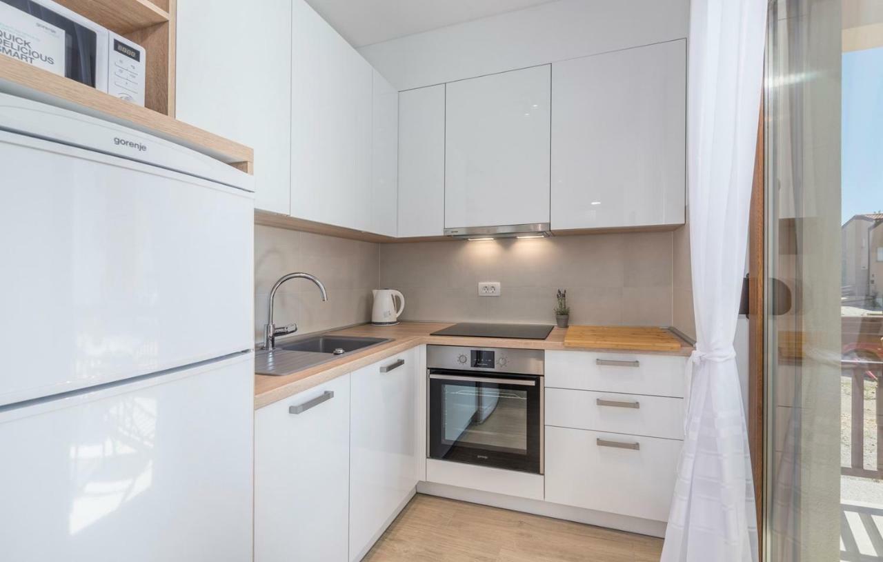 Apartments Hana In Фунтана Экстерьер фото